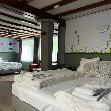Hotel Gaudi-3